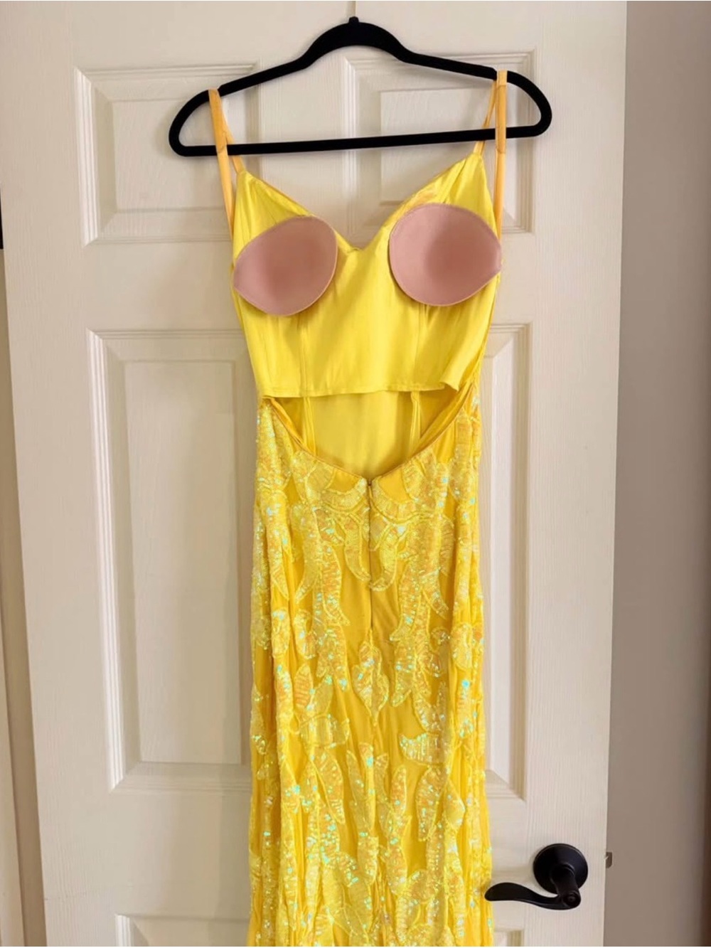 Jovani Yellow Dress STYLE 07784 (Size 8) - Picture 4 of 7
